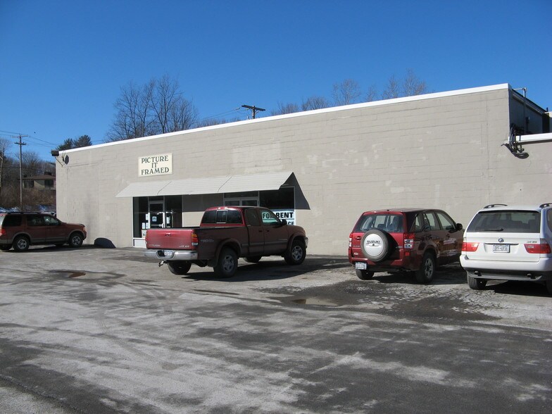 165 S Plank Rd, Newburgh, NY for sale - Building Photo - Image 1 of 1