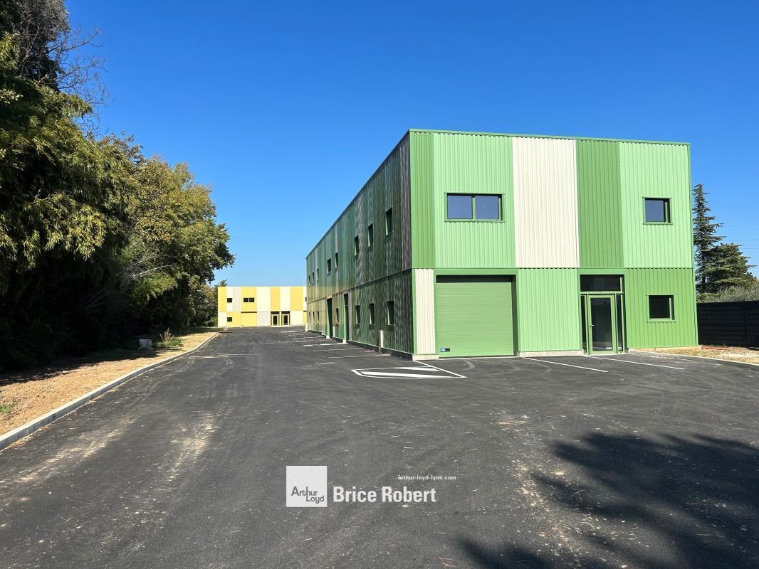 Flex in Saint Genis Laval for lease Building Photo- Image 1 of 7