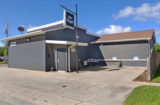 221 20th Ave, Ottawa IL - Pub