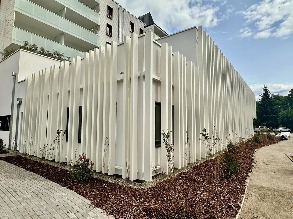 Office in Schiltigheim for sale Building Photo- Image 1 of 11