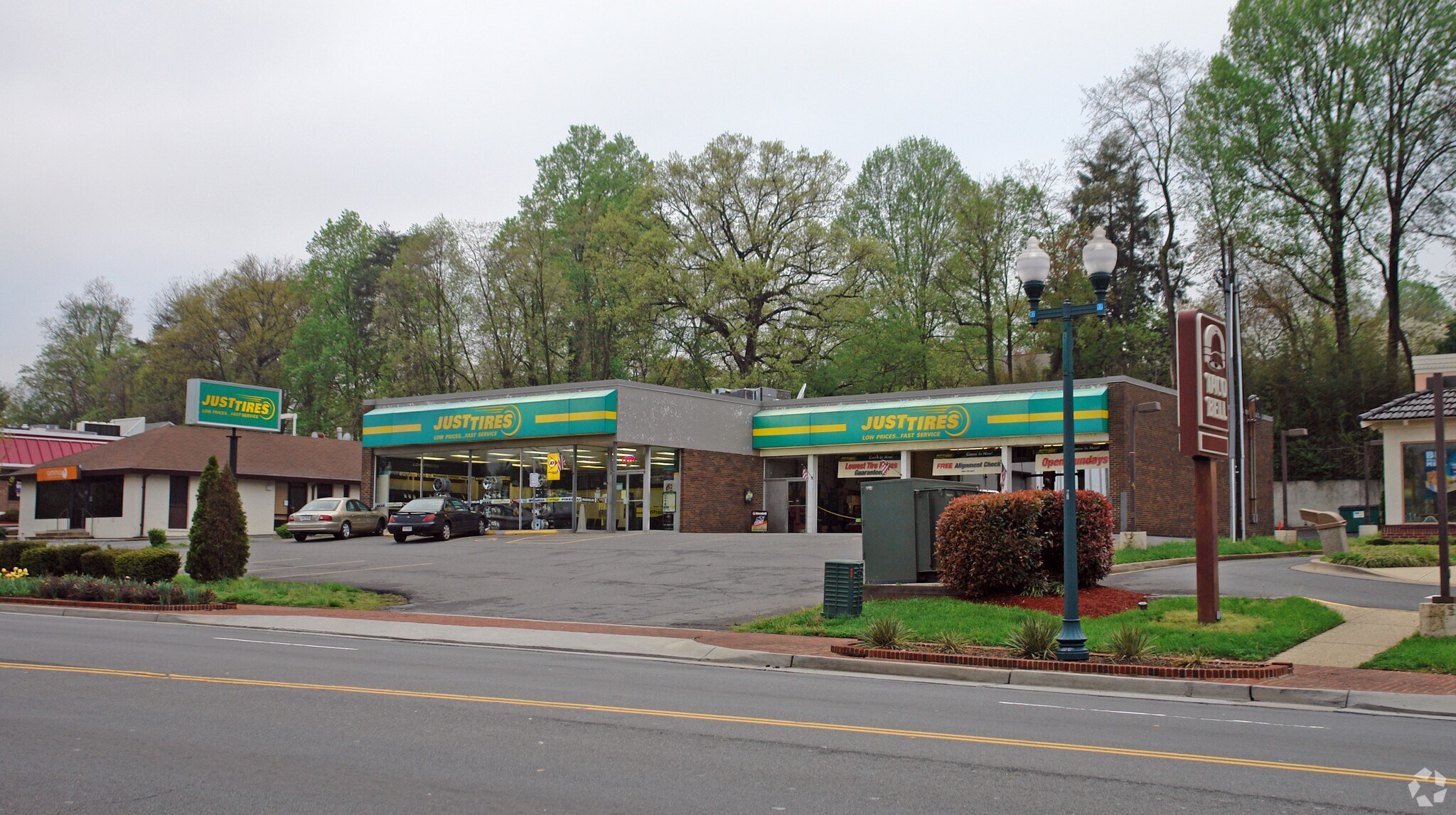 352 Maple Ave E, Vienna, VA for sale Building Photo- Image 1 of 1