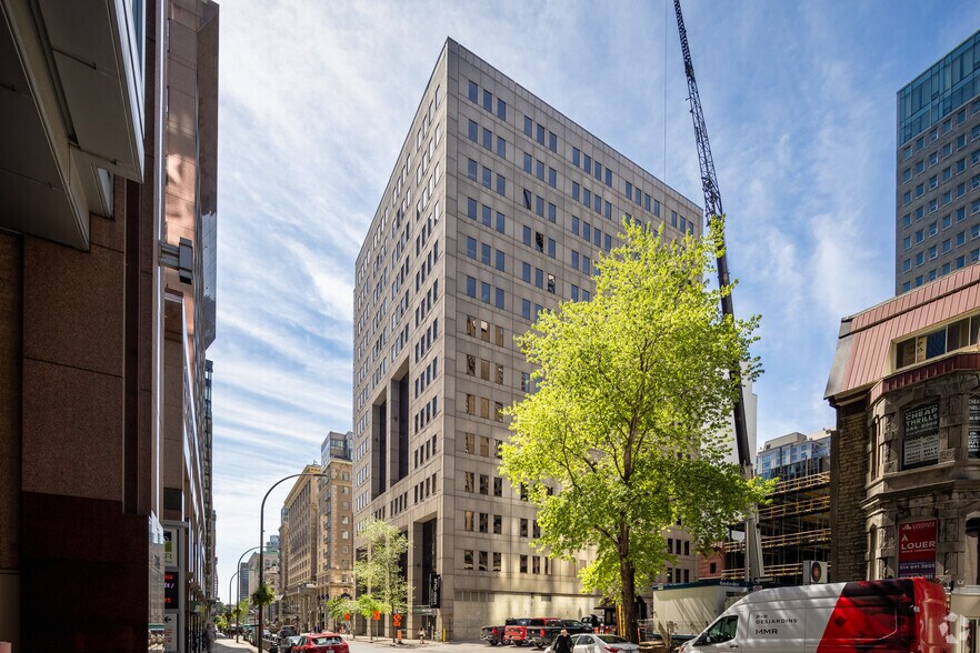 1001 Boul De Maisonneuve O, Montréal, QC for lease - Building Photo - Image 1 of 19
