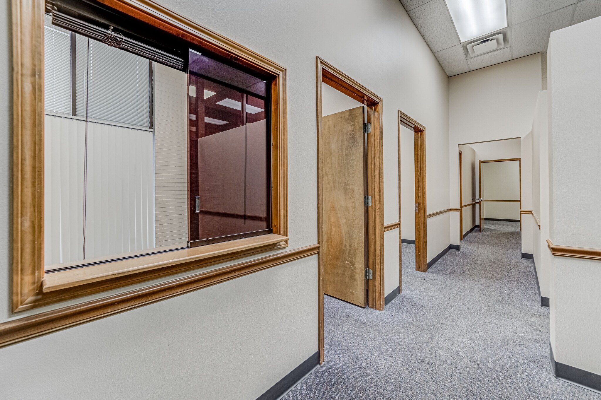 1736 E Sunshine St, Springfield, MO 65804 Plaza Towers