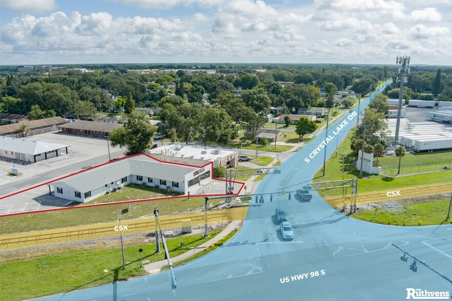 1517-1523 Commercial Park Dr, Lakeland, FL for lease - Building Photo - Image 3 of 9