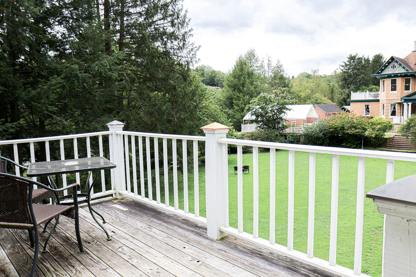 View Photo