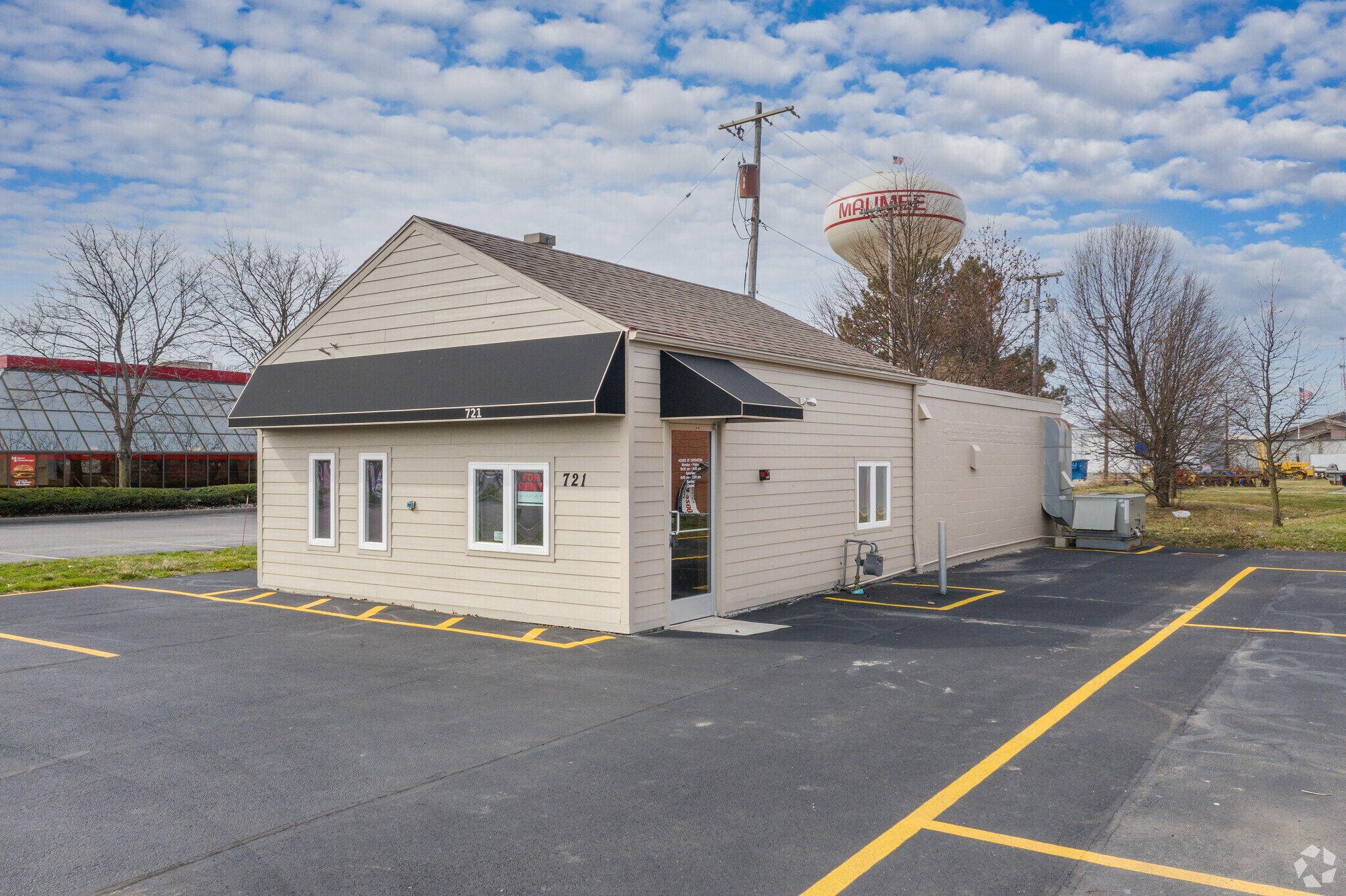 721 Conant St, Maumee, OH for sale Primary Photo- Image 1 of 1