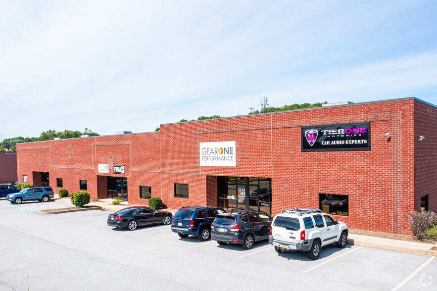 15 Hagerty Blvd, West Chester, PA for lease - Building Photo - Image 1 of 6