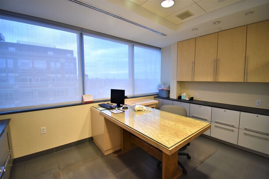 13620 38th Ave, Flushing, NY 11354 Queens Crossing 3J & 10F