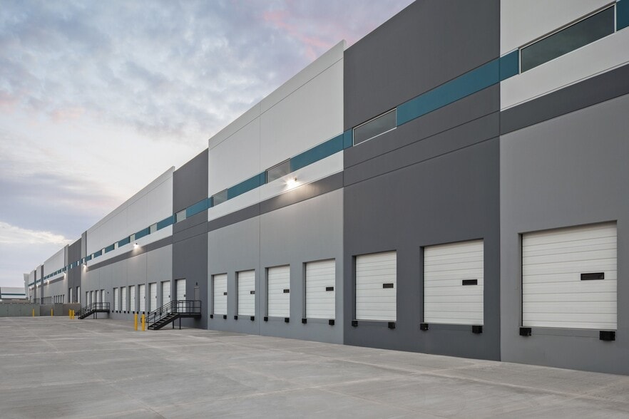 NEC Loop 202 & Elliot Rd, Mesa, AZ for lease - Building Photo - Image 3 of 5
