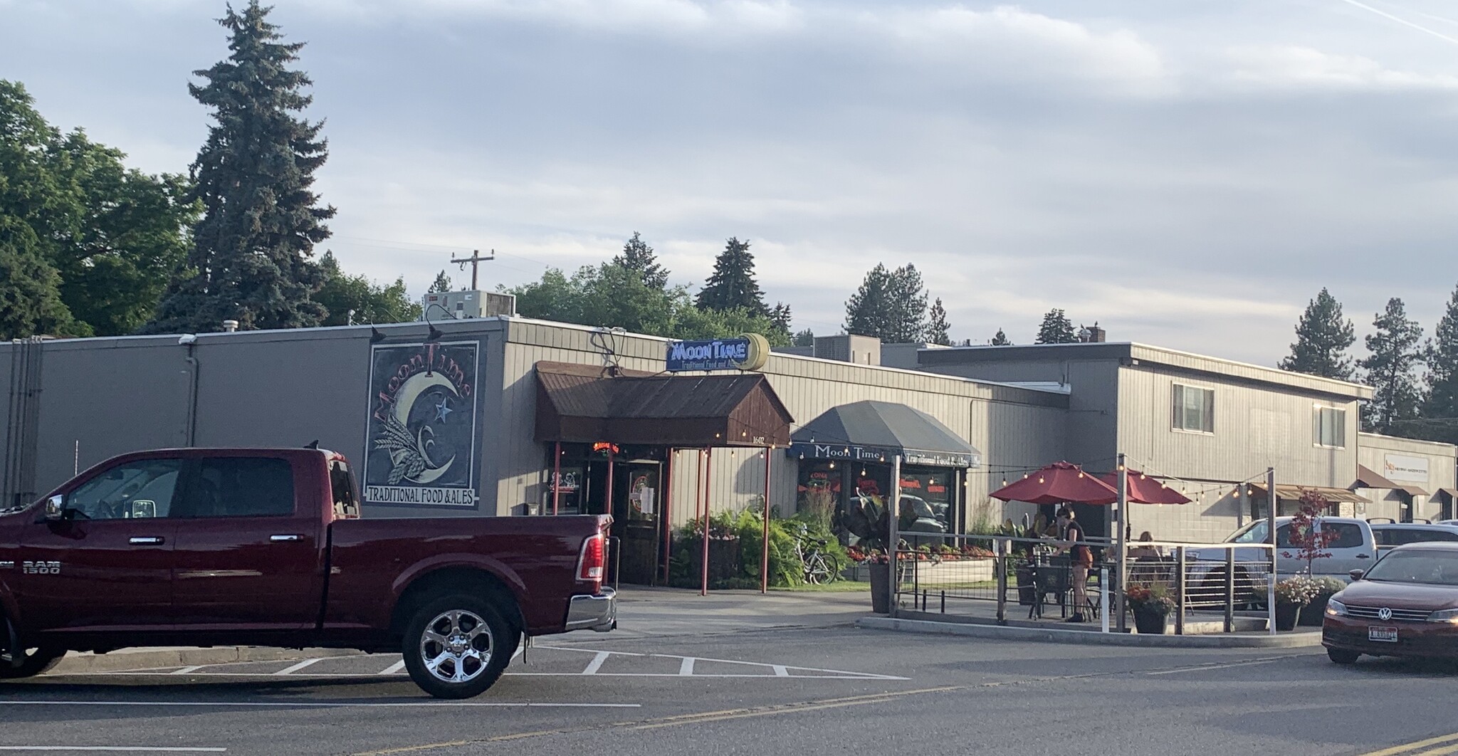 1602 E Sherman Ave, Coeur d'Alene, ID for lease Building Photo- Image 1 of 10