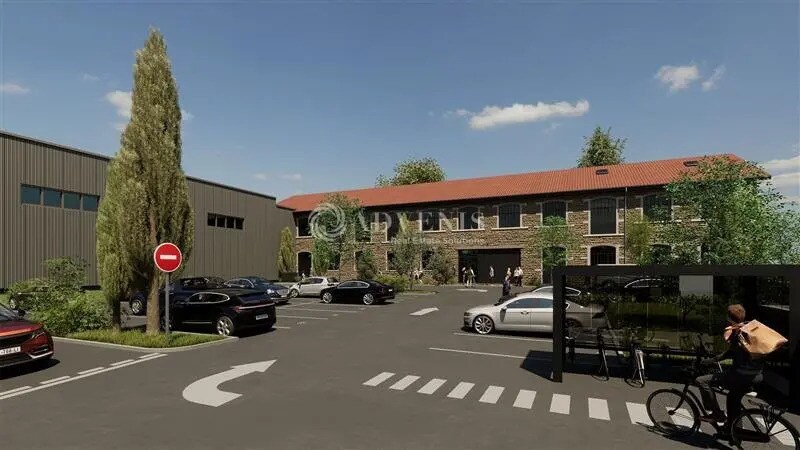 Retail in Chaponost for lease - Building Photo - Image 2 of 3