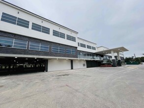 8701 Menchaca Rd, Austin, TX for lease Building Photo- Image 1 of 9