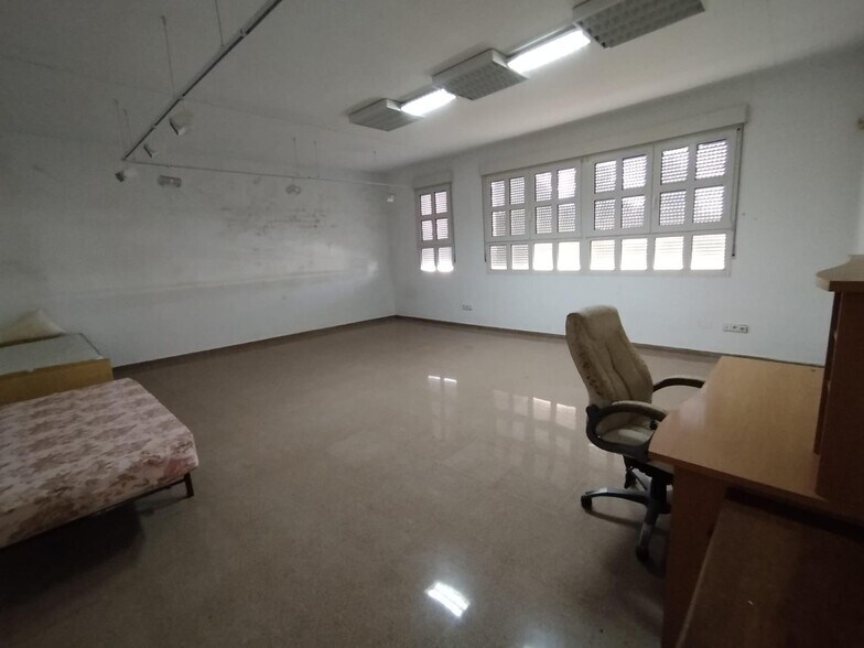 Industrial in Bocairent for sale - Building Photo - Image 2 of 13