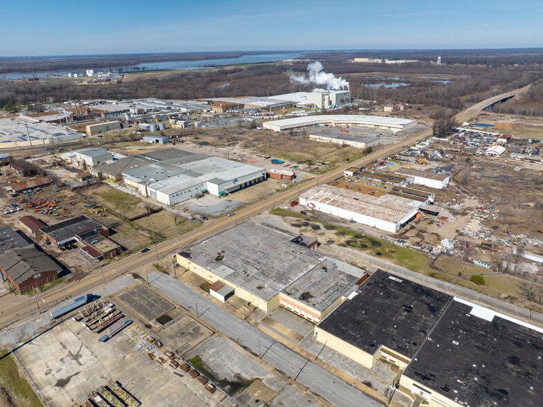 1500 Thomas St N, Memphis, TN for lease - Building Photo - Image 1 of 1