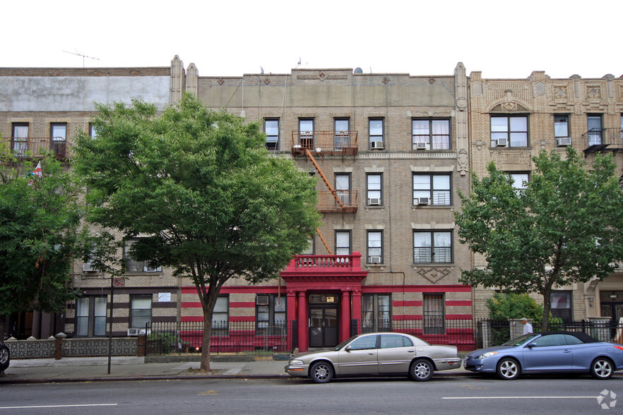 8699 Bay Pky, Brooklyn, NY for sale - Primary Photo - Image 1 of 1