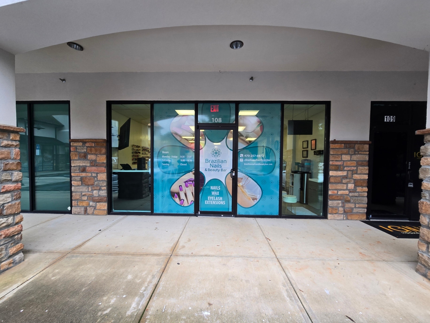 2655 N Cobb Pky, Kennesaw, GA for lease Interior Photo- Image 1 of 13