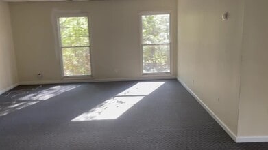 652 Exchange Pl, Lilburn, GA for lease - Commercial Listing Video 
