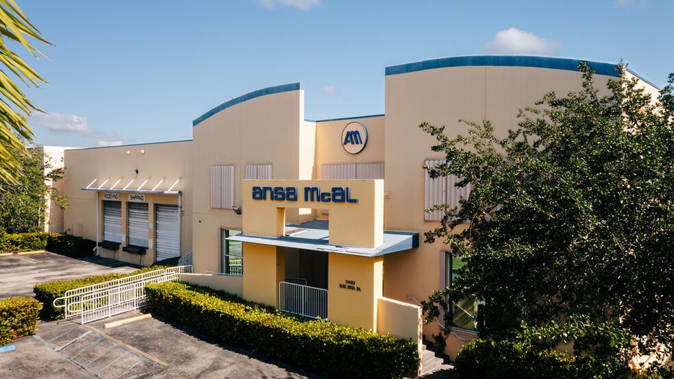 11403 NW 39th St, Miami, FL for sale - Building Photo - Image 3 of 15