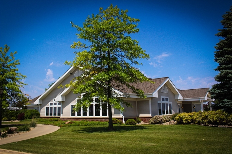 355 Country Club Ln, Dike, IA for sale Primary Photo- Image 1 of 30