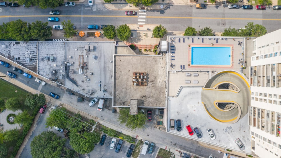 22 W Allegheny Ave, Towson, MD for lease - Aerial - Image 2 of 5