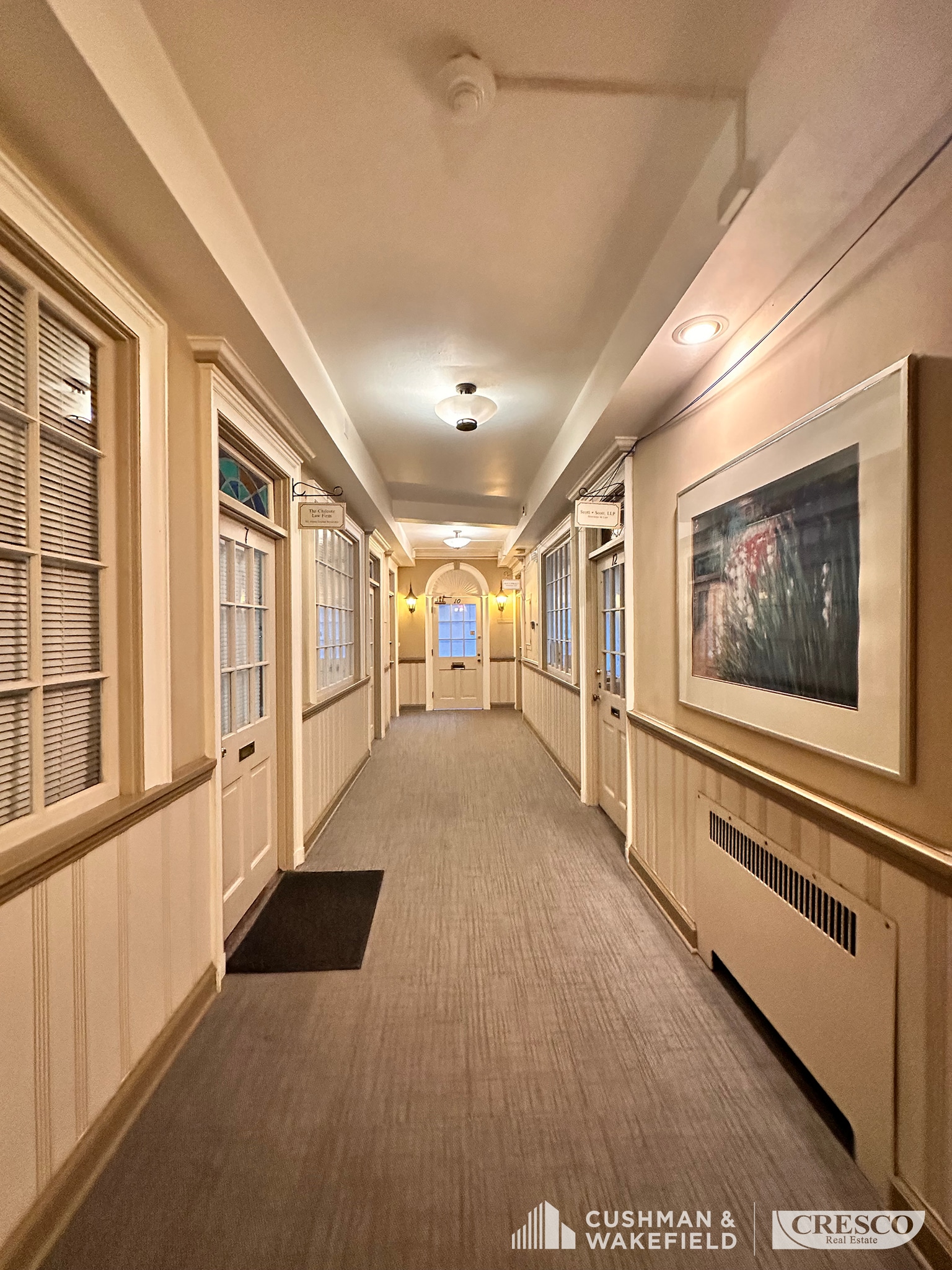 12434-12438 Cedar Rd, Cleveland Heights, OH for lease Interior Photo- Image 1 of 6