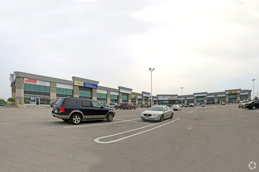 142 Commerce Park Dr, Barrie, ON for lease - Primary Photo - Image 1 of 7