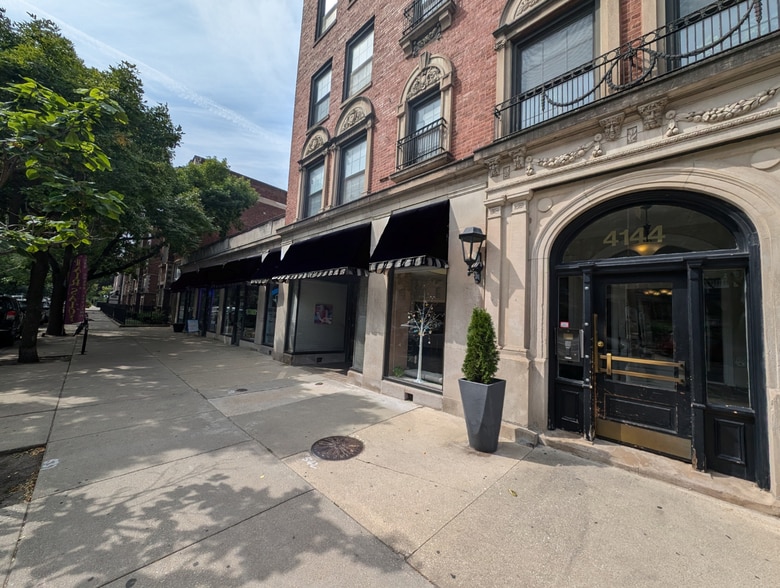 4138 N Sheridan Rd, Chicago, IL for sale - Building Photo - Image 1 of 3