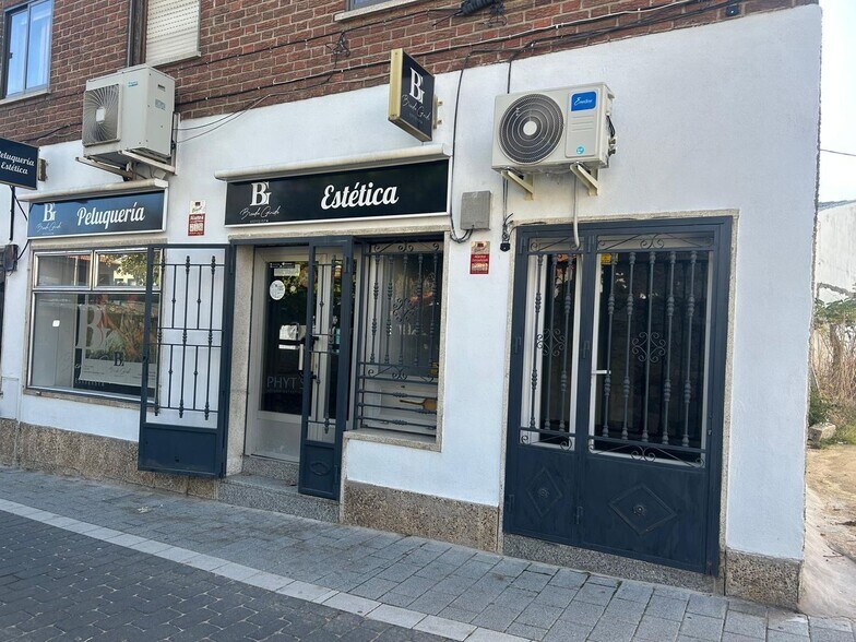 Retail in Moralzarzal, Madrid for lease - Building Photo - Image 2 of 18