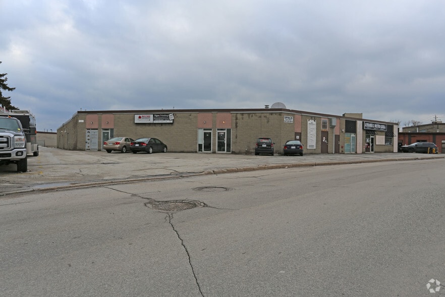 127-133 Manville Rd, Toronto, ON for sale - Primary Photo - Image 1 of 1