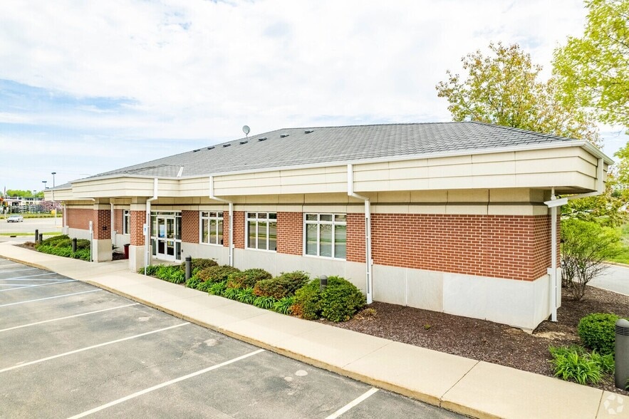 4702 Verona Rd, Madison, WI for lease - Building Photo - Image 1 of 5