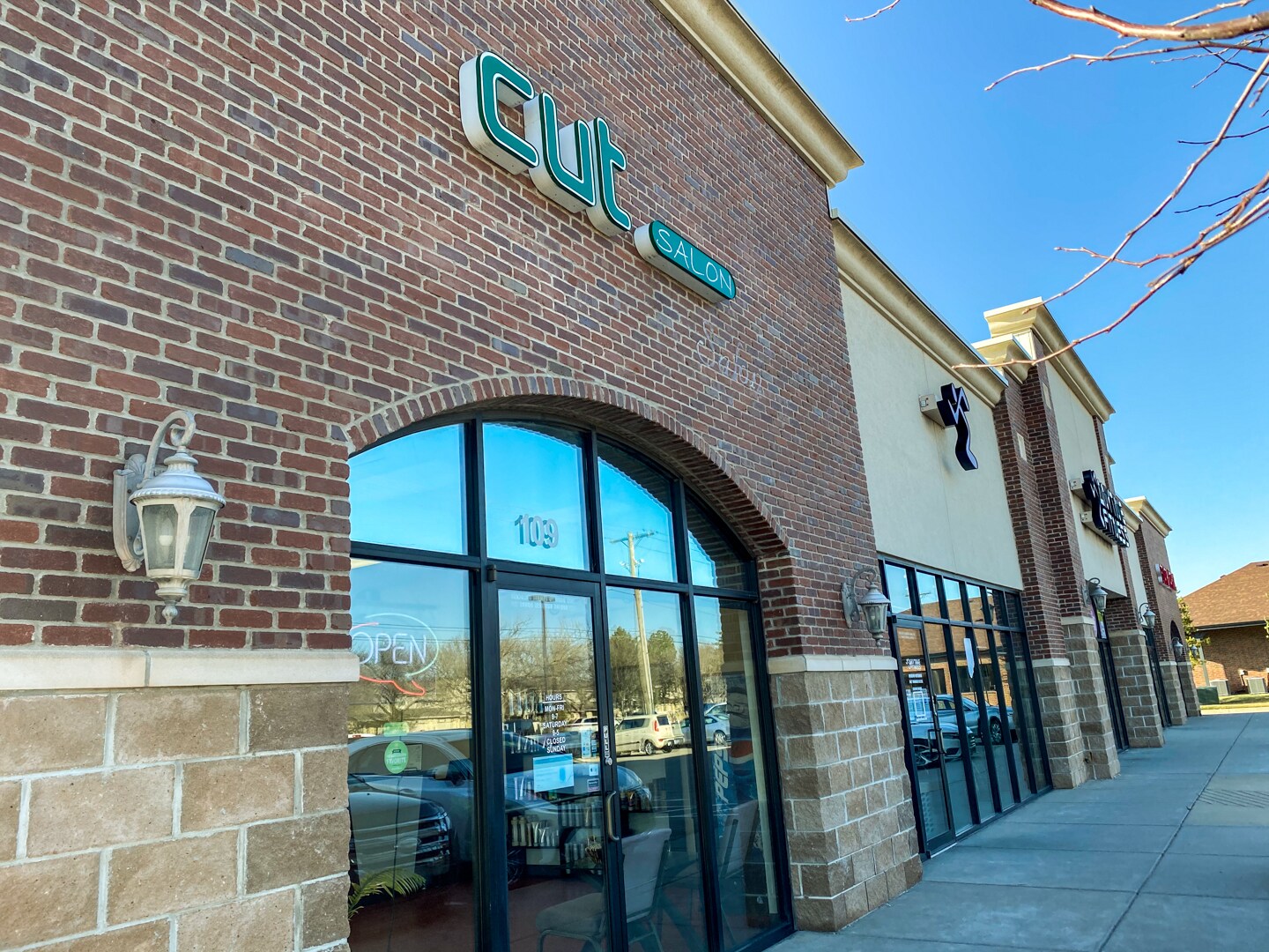 215 S Maize Rd, Wichita, KS for sale Building Photo- Image 1 of 1