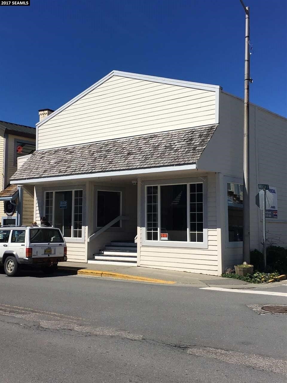209 Lincoln St, Sitka, AK for sale Primary Photo- Image 1 of 1