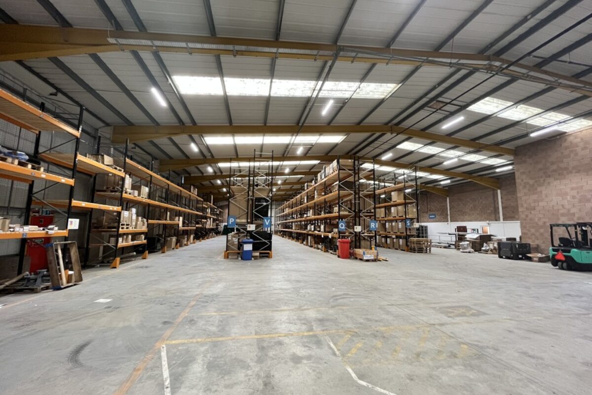 Weycroft Av, Axminster for lease Interior Photo- Image 1 of 1