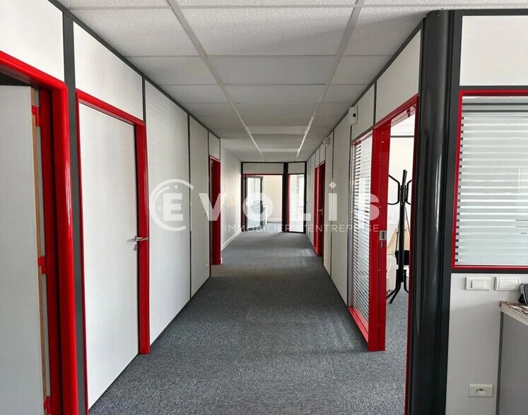 65 Rue Henri Depagneux, Limas for lease - Interior Photo - Image 3 of 3