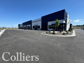 4850 Grand Mogul Dr, Meridian, ID for lease Interior Photo- Image 2 of 12