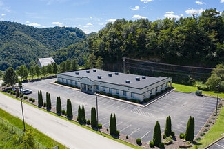 More details for 1101 George Kostas Dr, Logan, WV - Office for Sale