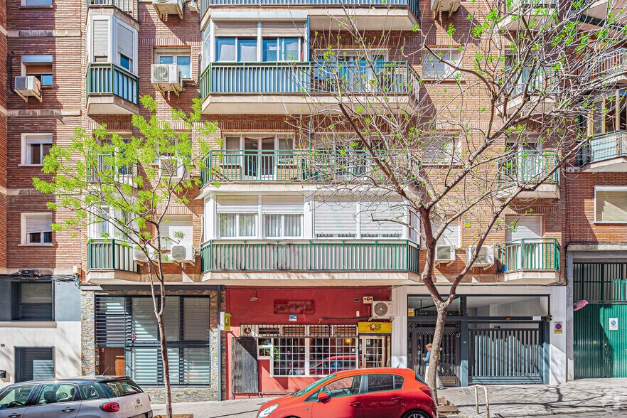 Multifamily in Madrid, Madrid for sale - Building Photo - Image 2 of 2