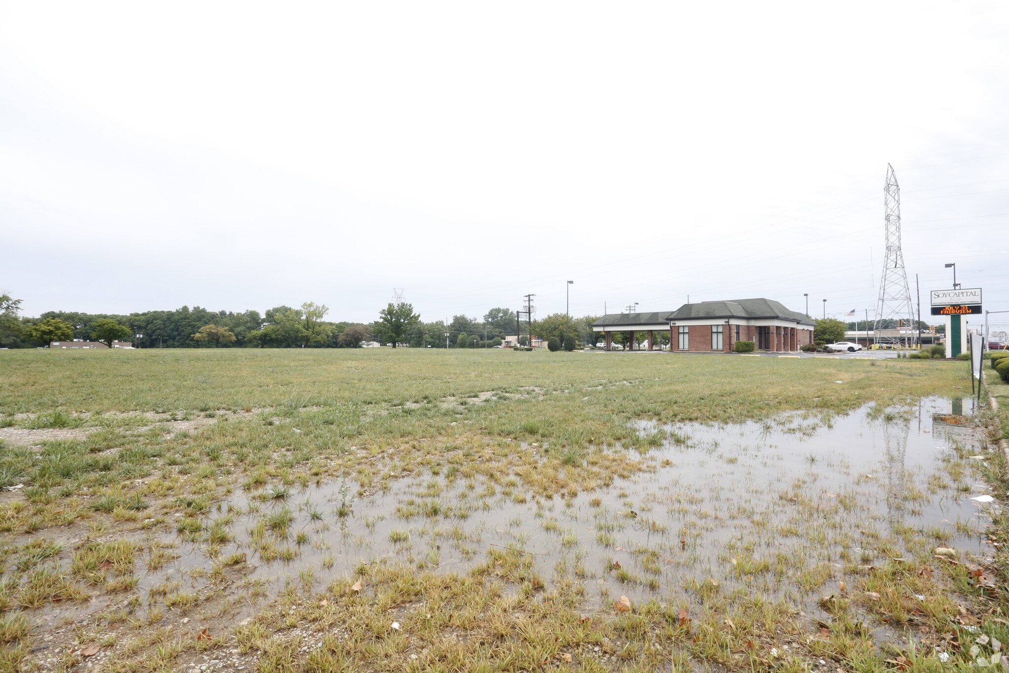 Pershing Road And Martin Luther King Jr. Drive, Decatur, IL for sale Building Photo- Image 1 of 1
