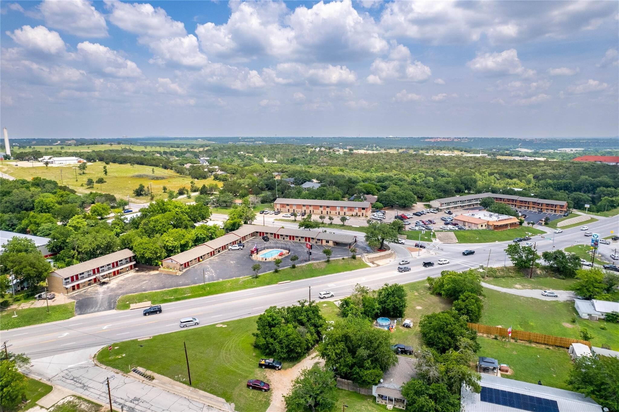 300 SW Big Bend Trl, Glen Rose, TX for sale Building Photo- Image 1 of 1