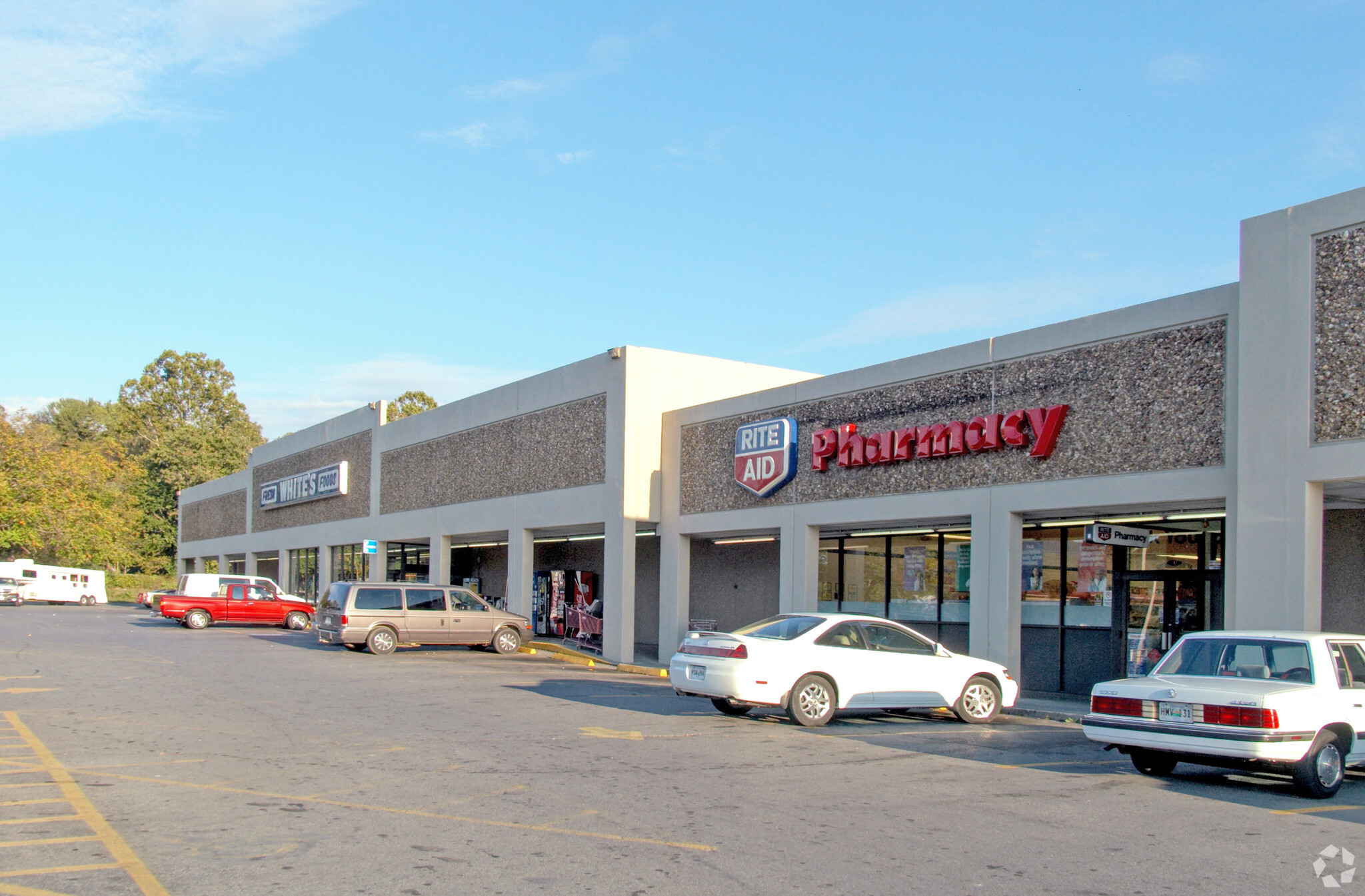 1254 N Main Ave, Erwin, TN for lease Building Photo- Image 1 of 10