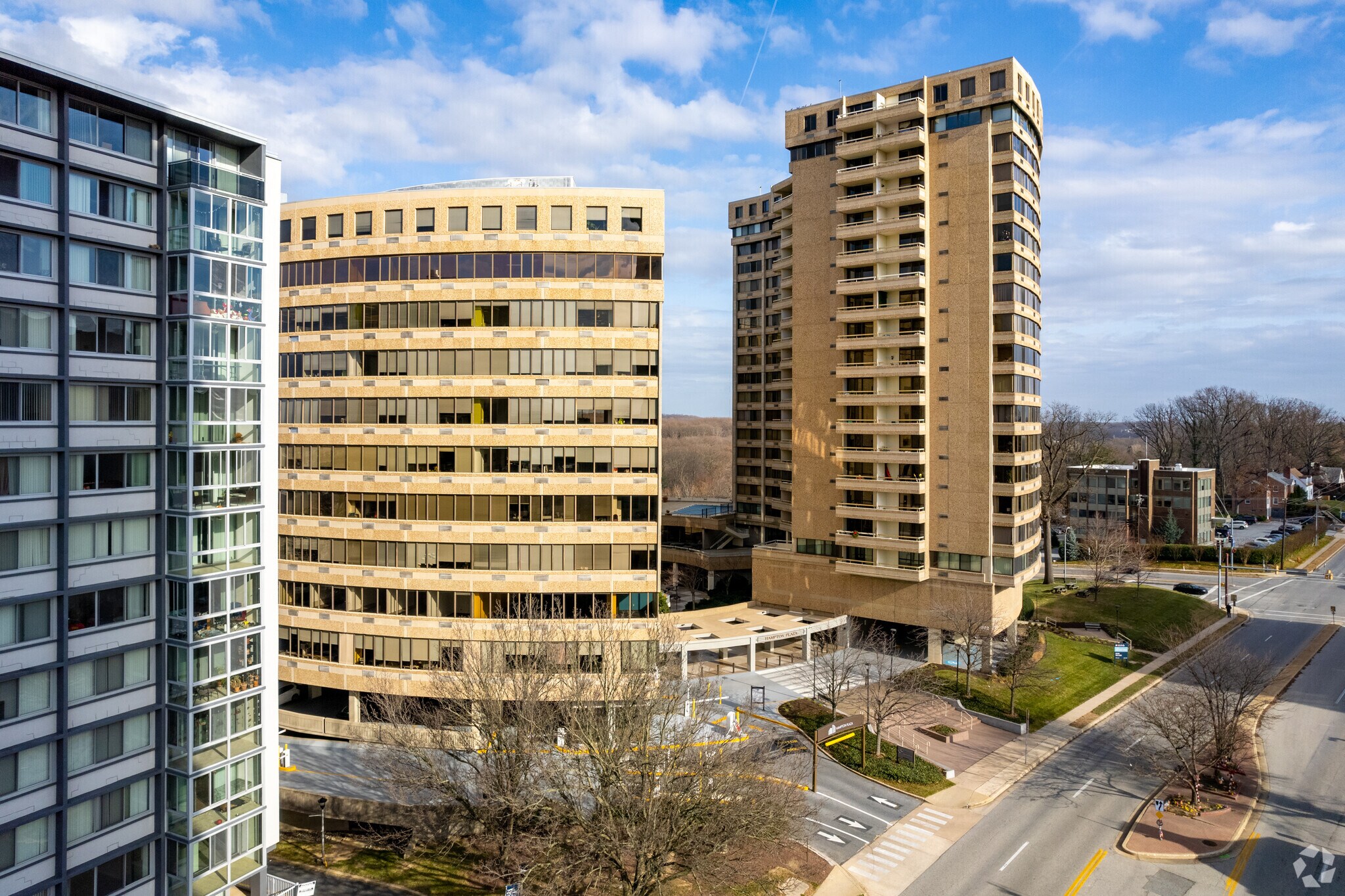 300 E Joppa Rd, Towson, MD 21286 Hampton Plaza