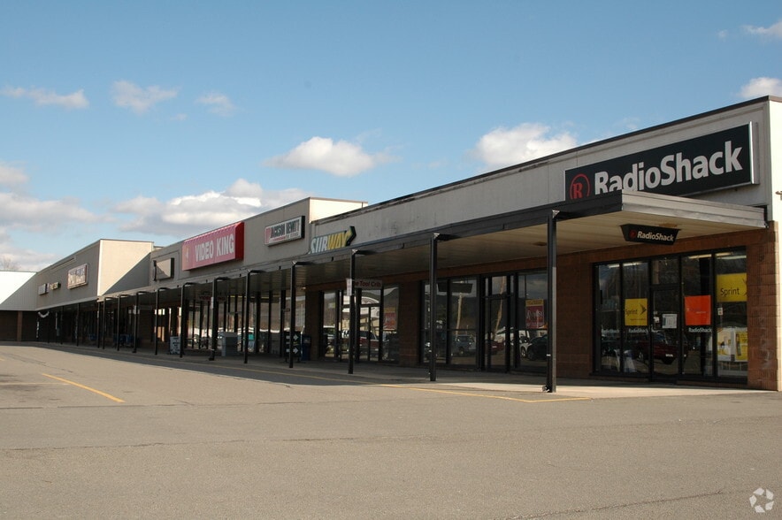 1600 Cedar St, Elmira, NY for sale - Primary Photo - Image 1 of 1