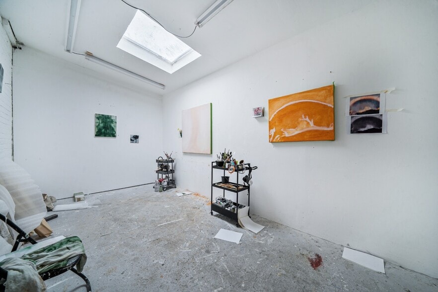 Ringstead Rd, London for sale - Interior Photo - Image 2 of 7