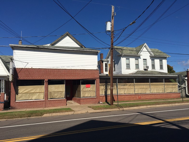 421-429 W 3rd St, Nescopeck, PA for sale - Building Photo - Image 1 of 1