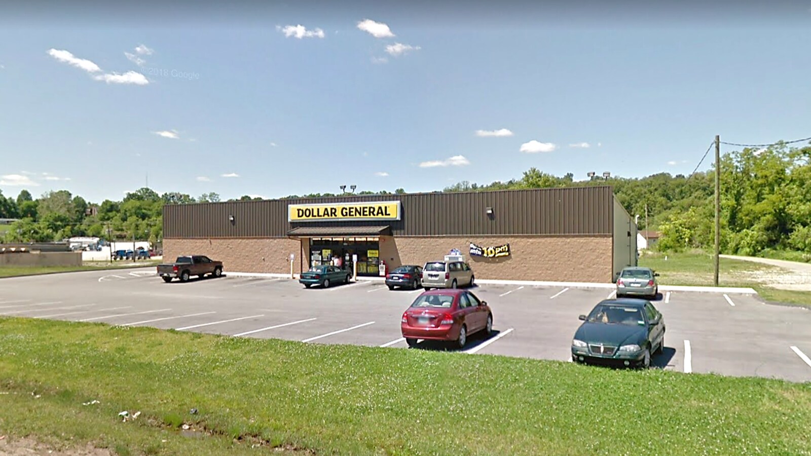 13198 Emerson Ave, Williamstown, WV 26187