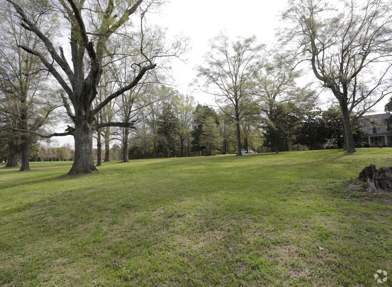 345 S Providence Rd, Waxhaw, NC 28173