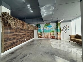 42 NW 27th Ave, Miami, FL for lease Interior Photo- Image 2 of 12