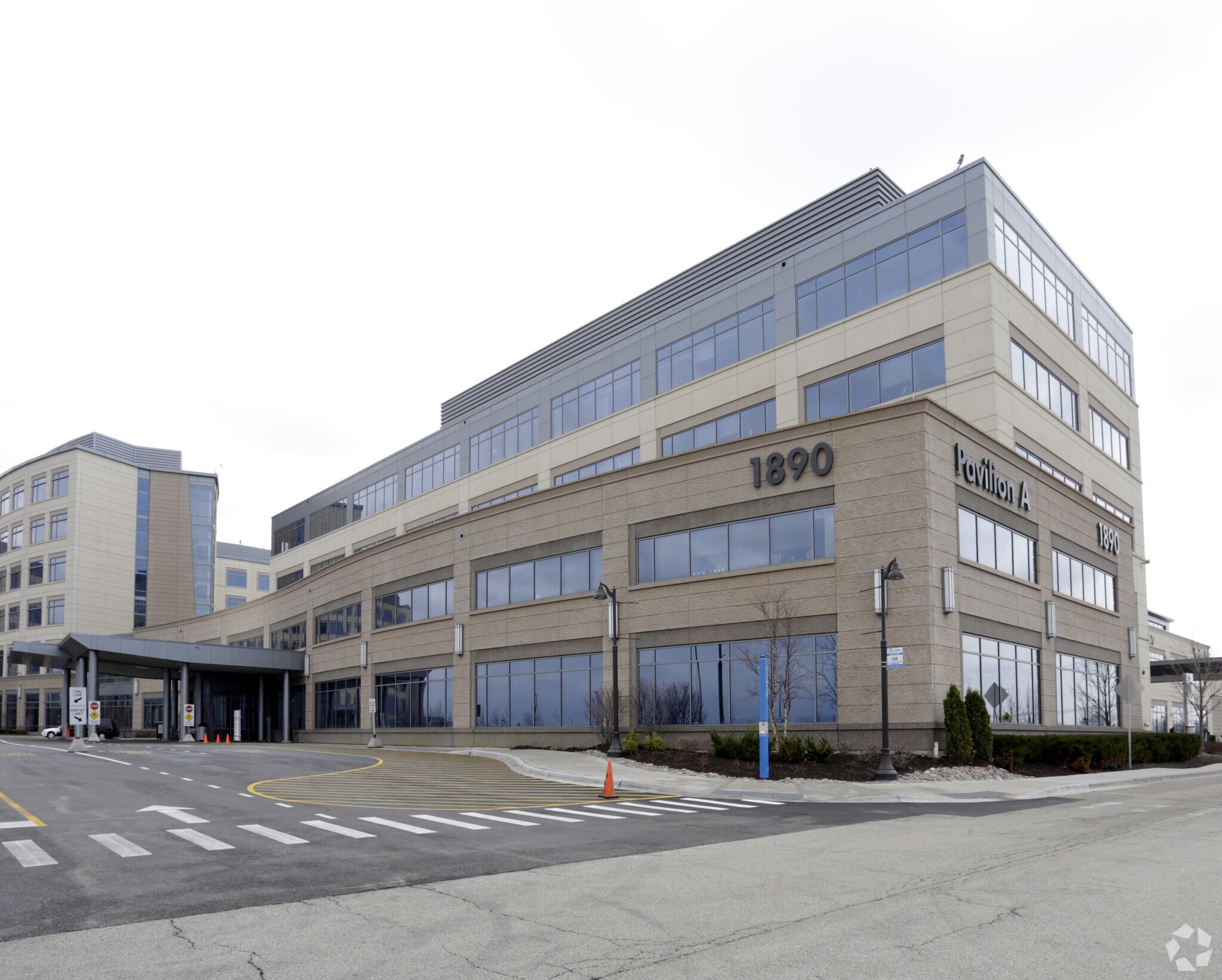 1890 Silver Cross Blvd, New Lenox, IL for sale Primary Photo- Image 1 of 1