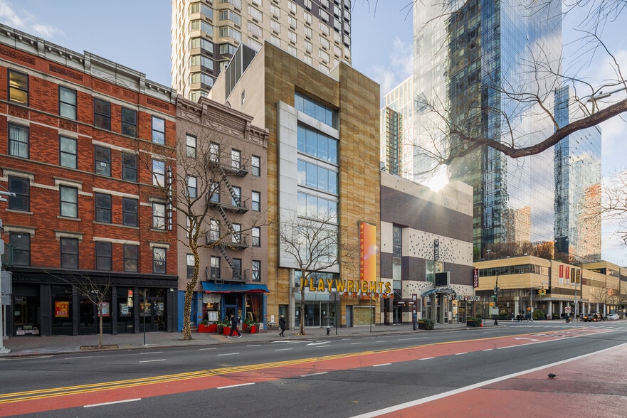 414 W 42nd St, New York, NY for sale - Building Photo - Image 3 of 34