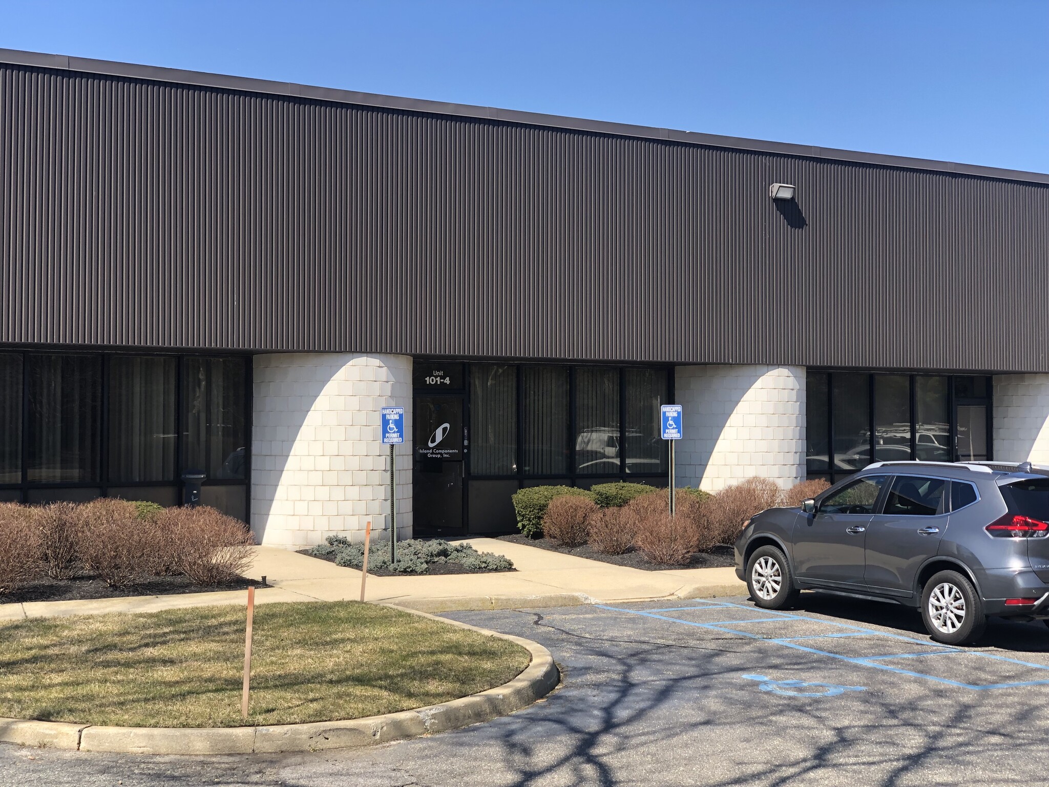 101 Colin Dr, Holbrook, NY 11741 - Flex for Lease | LoopNet